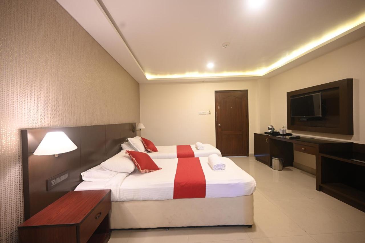 Hotel Bhagavath Gardens Chengannur 외부 사진