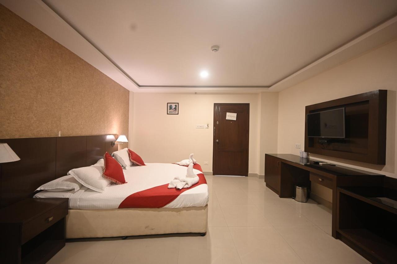 Hotel Bhagavath Gardens Chengannur 외부 사진