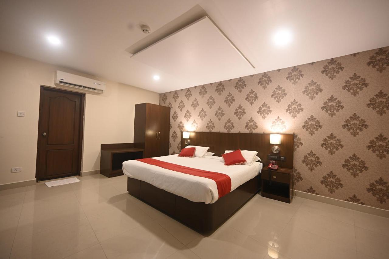 Hotel Bhagavath Gardens Chengannur 외부 사진