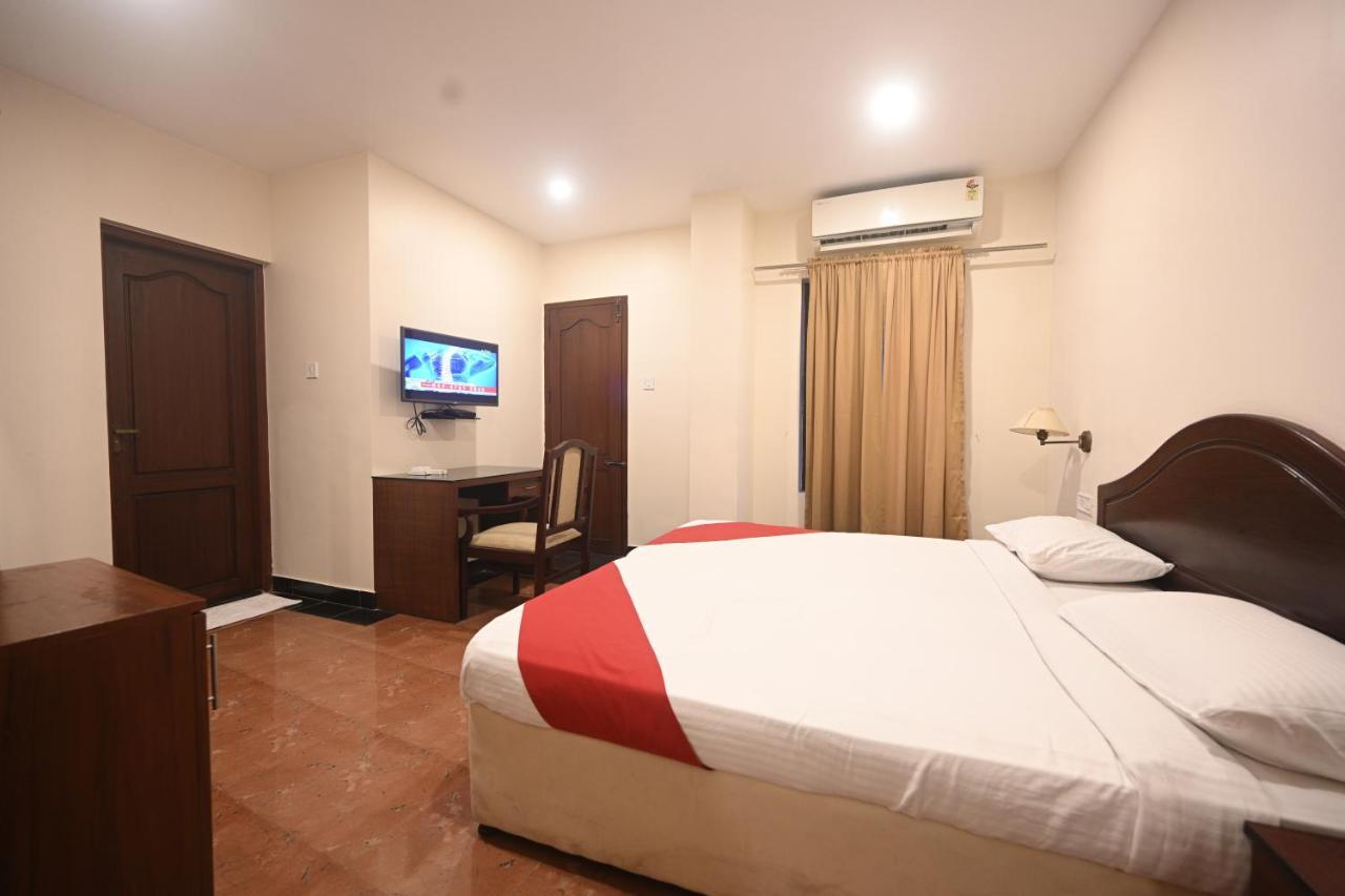 Hotel Bhagavath Gardens Chengannur 외부 사진